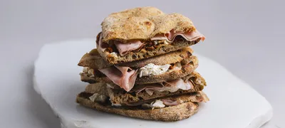 Pinsa de Avena Germinada