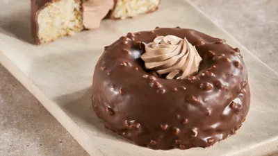 Crunchy Cake Doughnuts